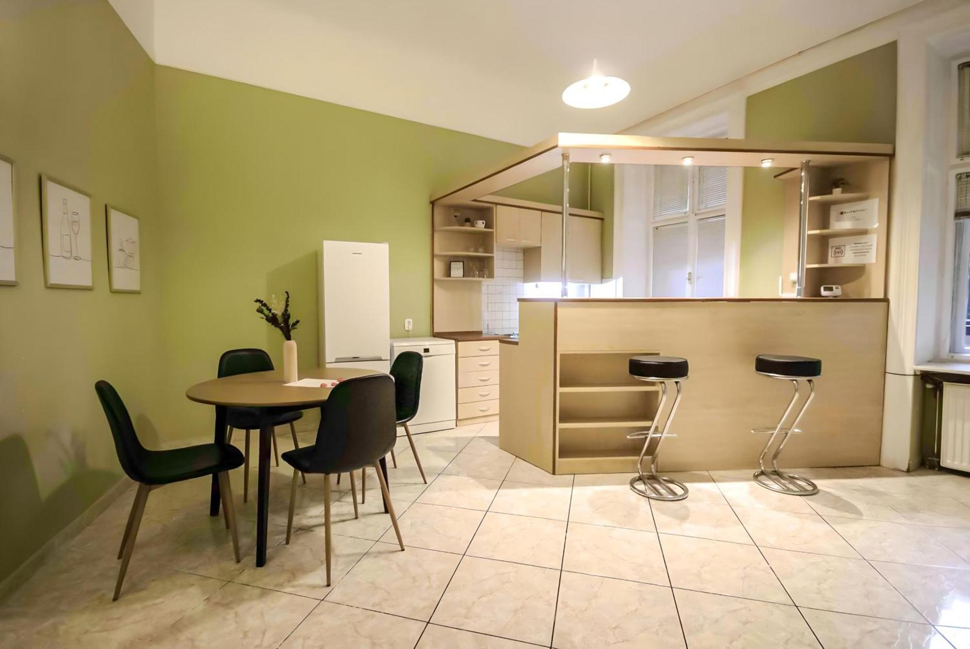 R171 Elitehost Raday Apartment บูดาเปสต์ ภายนอก รูปภาพ